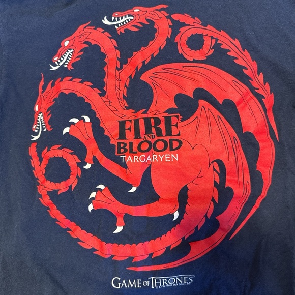 Game of Thrones Targaryen Fire and Blood Red Dragon Sigil Navy Blue Shirt - Picture 2 of 4